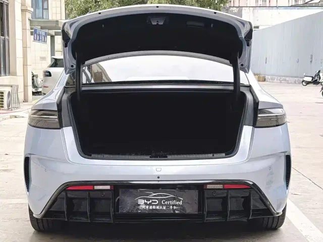 BYD Seal — Фото автомобиля 10
