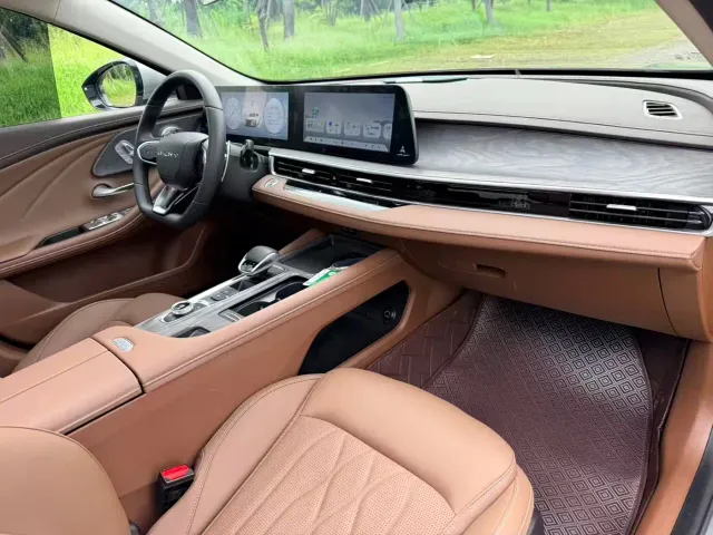 Chery Arrizo 8 — Фото автомобиля 11