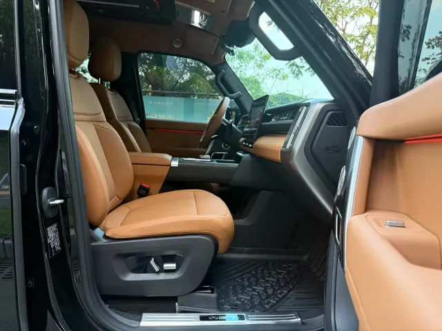 iCAR V27 — Фото автомобиля 9