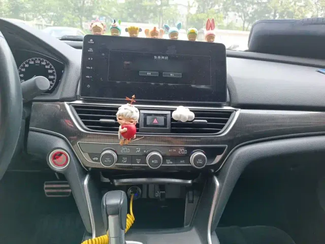 Honda Accord — Фото автомобиля 5