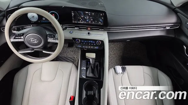 Hyundai Avante CN7 — Фото автомобиля 6