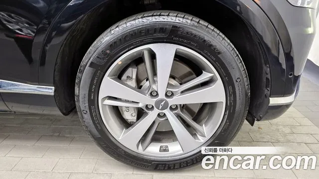 Genesis GV80 2.5T Бензин AWD — Фото автомобиля 5