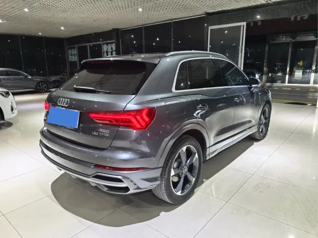 Audi Q3 — Фото автомобиля 4