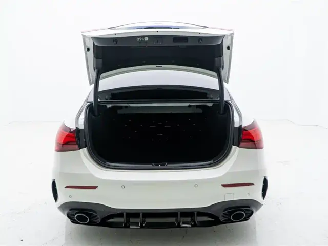 Mercedes-Benz A-Class AMG — Фото автомобиля 9
