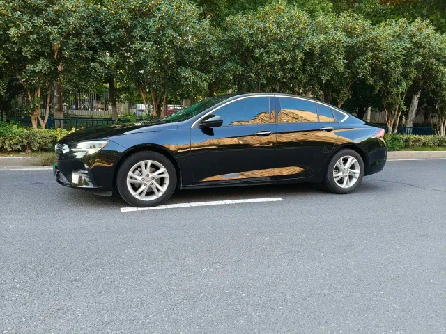 Buick Regal — Фото автомобиля 4