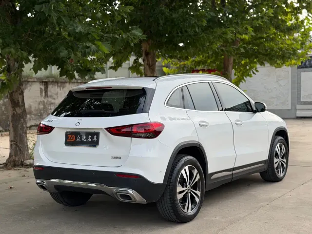 Mercedes-Benz GLA-Class — Фото автомобиля 12