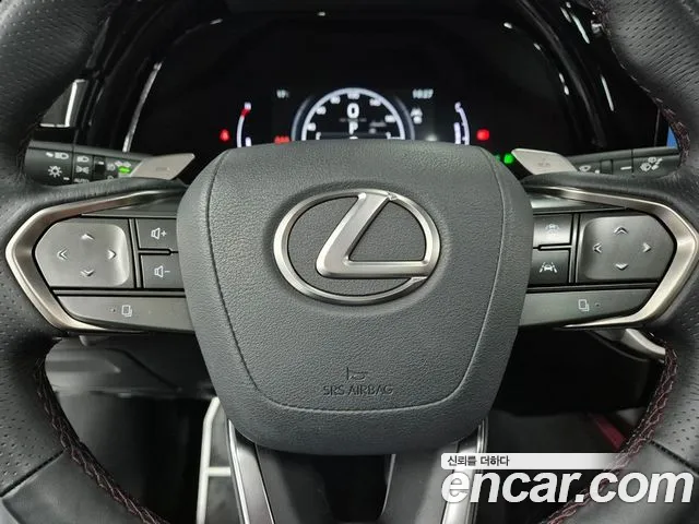 Lexus RX RX500h 5th Gen — Фото автомобиля 6