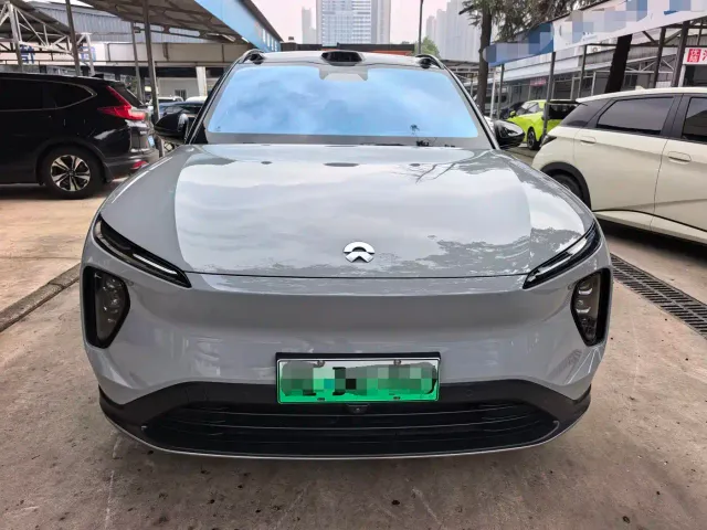 Nio ES6 — Фото автомобиля 2