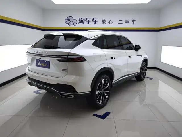 Roewe RX5 — Фото автомобиля 3