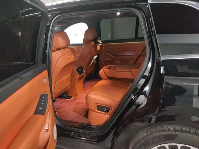 Aito M7 — Фото автомобиля 3
