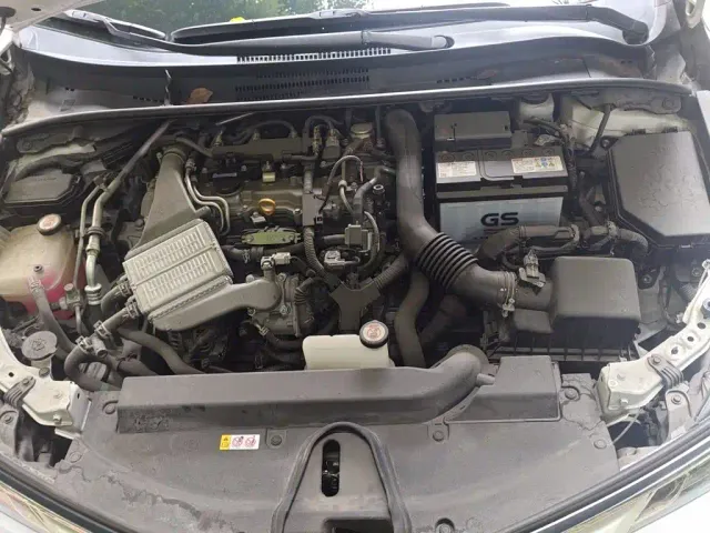 Toyota Corolla — Фото автомобиля 16