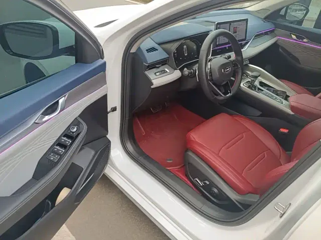 Geely Xingrui — Фото автомобиля 15