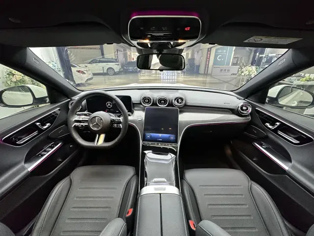 Mercedes-Benz C-Class — Фото автомобиля 9