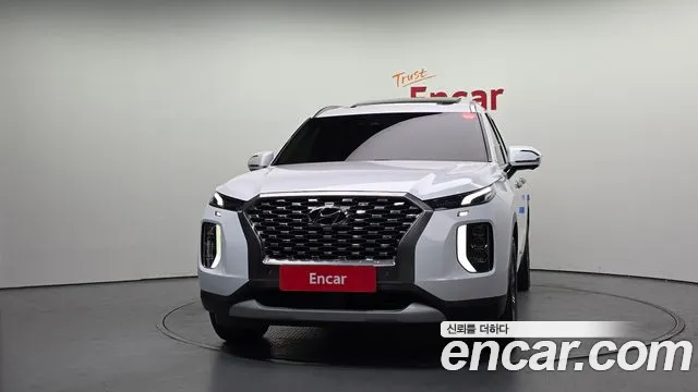 Hyundai Palisade Palisade Дизель 2.2 4WD — Фото автомобиля 3