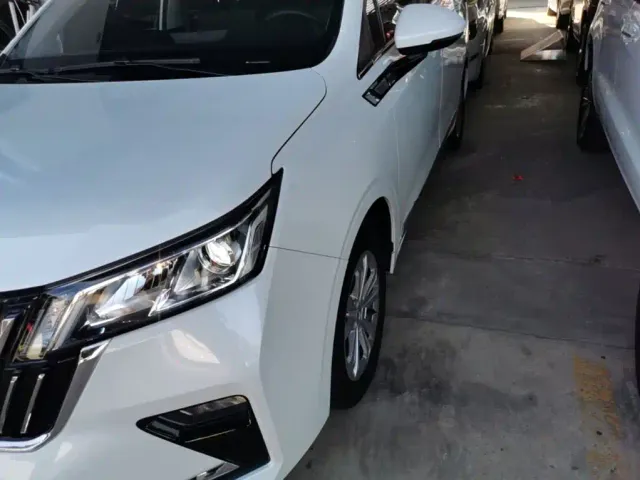 Wuling Jiachen — Фото автомобиля 23