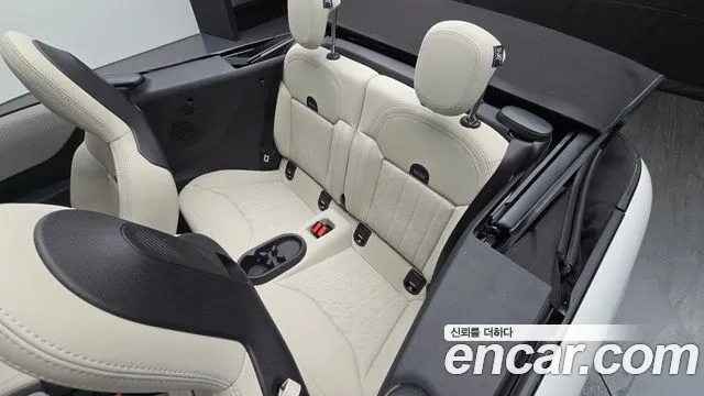 MINI Cooper Convertible — Фото автомобиля 11