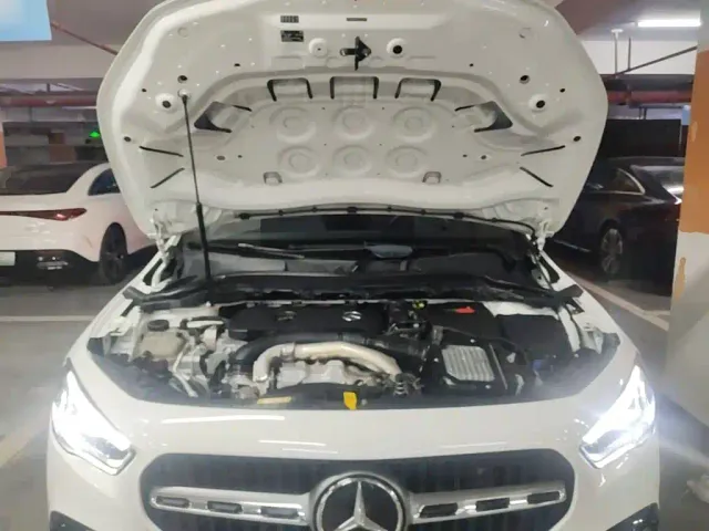 Mercedes-Benz GLA-Class — Фото автомобиля 24