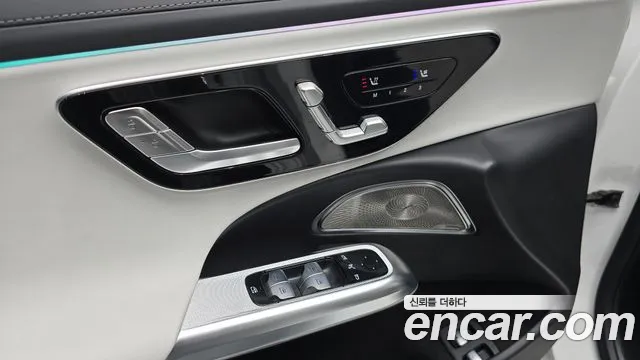 Mercedes-Benz E-Class — Фото автомобиля 15