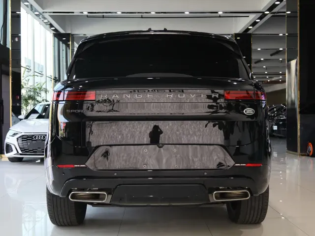 Land Rover Range Rover Sport 2023 400PS Dynamic SE — Фото автомобиля 22