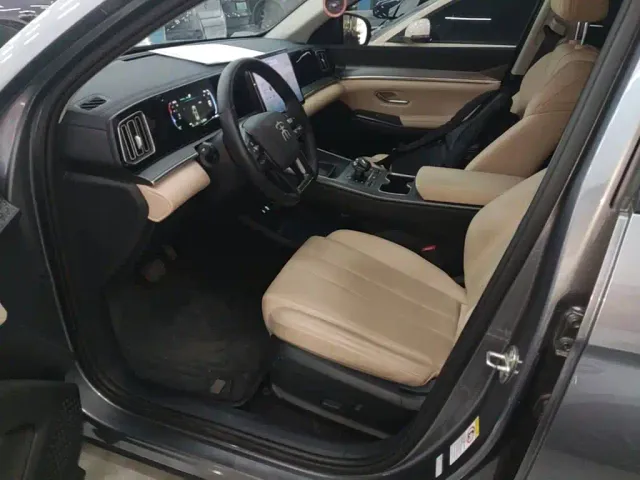 BYD Song Pro — Фото автомобиля 15