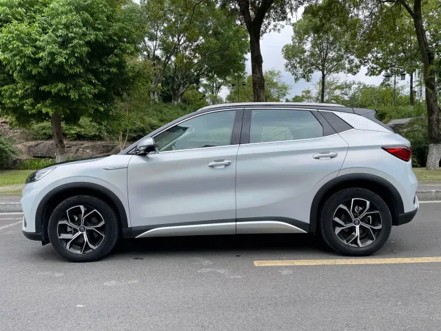 BYD Yuan PLUS 2022 430KM Premium — Фото автомобиля 4
