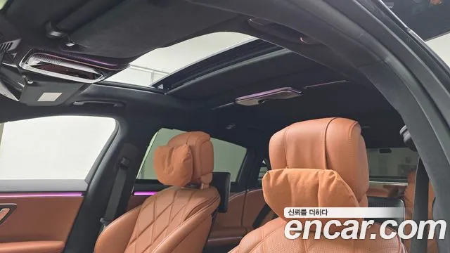 Mercedes-Benz S-Class — Фото автомобиля 18