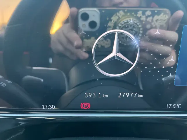 Mercedes-Benz E-Class — Фото автомобиля 6