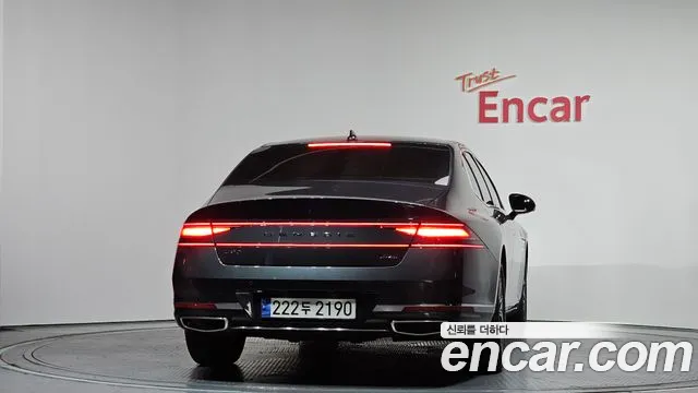 Genesis G90 Бензин 3.5 турбо AWD — Фото автомобиля 4