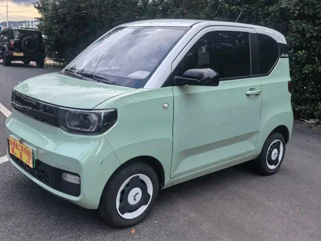 Фотография автомобиля — Wuling Hongguang Mini EV