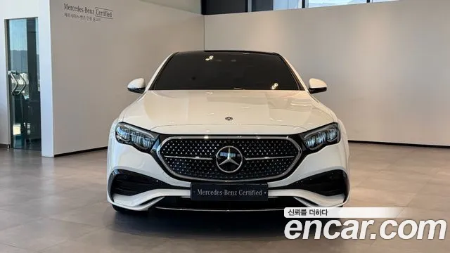 Mercedes-Benz E-Class — Фото автомобиля 6