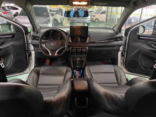 Toyota YARiS L Zhi Xuan — Фото автомобиля 8