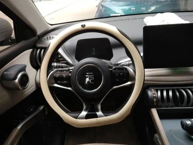 BYD Yuan PLUS — Фото автомобиля 15