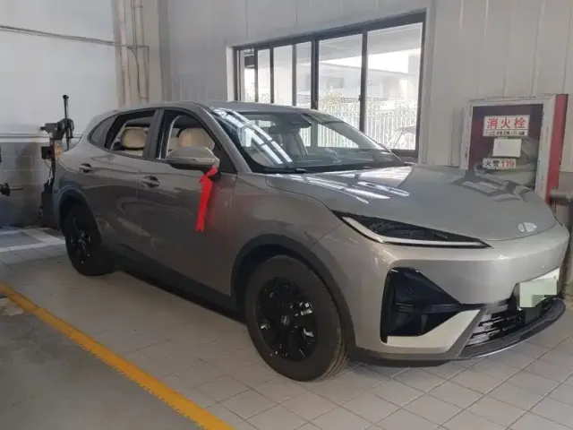 Chery Fengyun T7 — Фото автомобиля 7