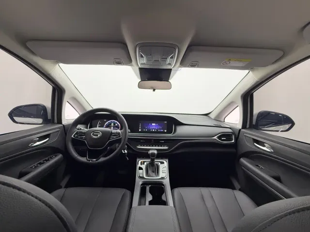GAC Trumpchi M6 — Фото автомобиля 10