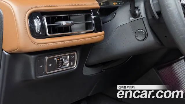 Lincoln Aviator 2nd Gen — Фото автомобиля 22