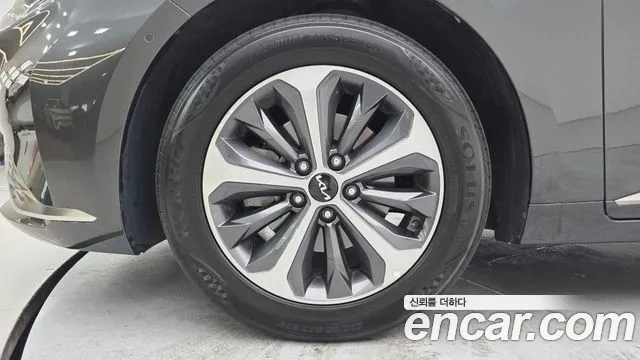 Kia K8 K8 Hybrid — Фото автомобиля 5