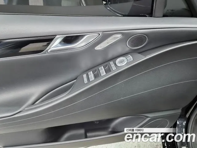 Genesis G80 RG3 — Фото автомобиля 13