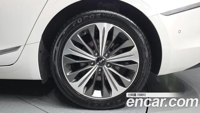 Kia K8 Noblesse — Фото автомобиля 19