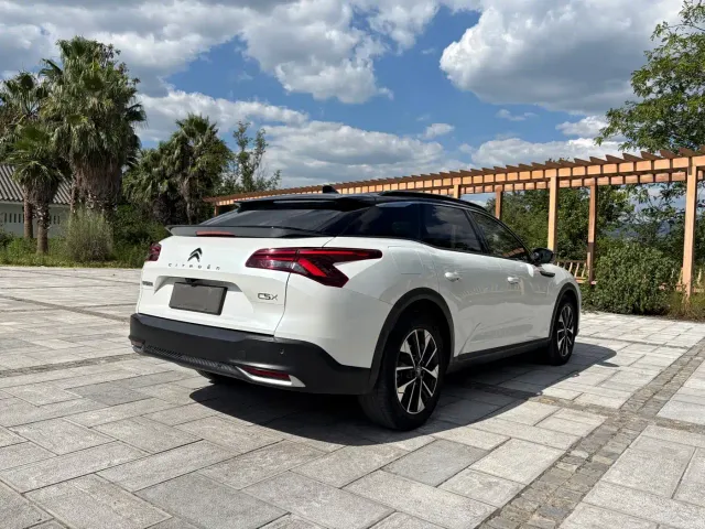 Citroen C5 X — Фото автомобиля 5