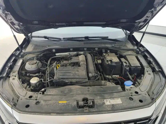 Volkswagen Passat — Фото автомобиля 10