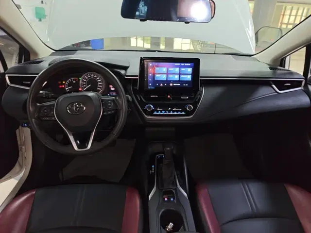 Toyota Corolla — Фото автомобиля 9