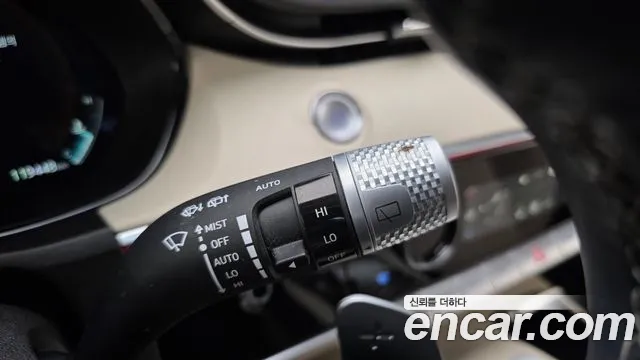 Genesis GV70 — Фото автомобиля 26
