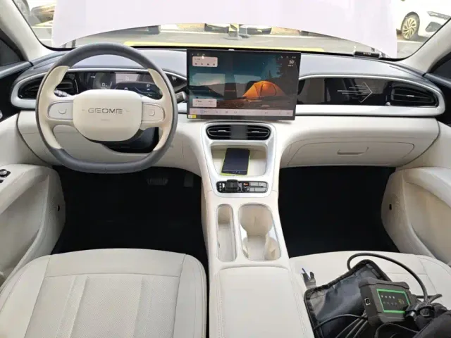 Geely Starry Wish — Фото автомобиля 9