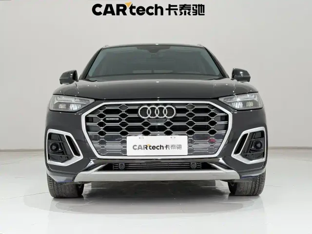 Audi Audi Q5L 2022 45T Luxury Dynamic — Фото автомобиля 3