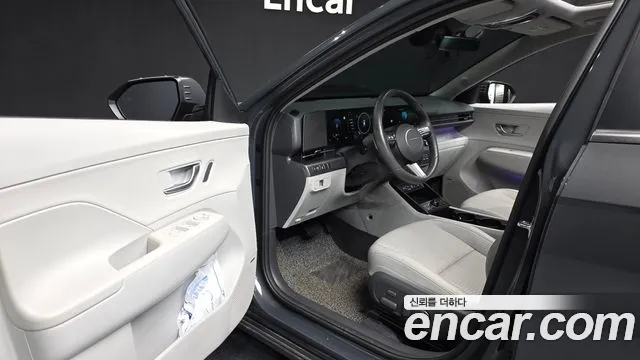 Hyundai Kona SX2 — Фото автомобиля 10