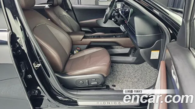 Hyundai Ioniq 6 — Фото автомобиля 12