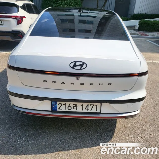Hyundai Grandeur GN7 — Фото автомобиля 4