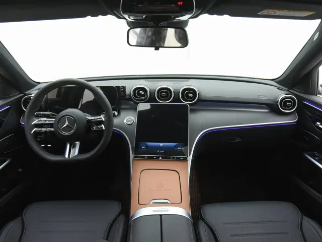Mercedes-Benz C-Class — Фото автомобиля 7
