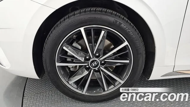 Hyundai Grandeur Grandeur (New) — Фото автомобиля 5