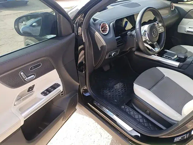 Mercedes-Benz EQA — Фото автомобиля 15